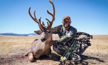 Former UFC Fighter Chad Mendes Nails a Big Oregon Mule Deer