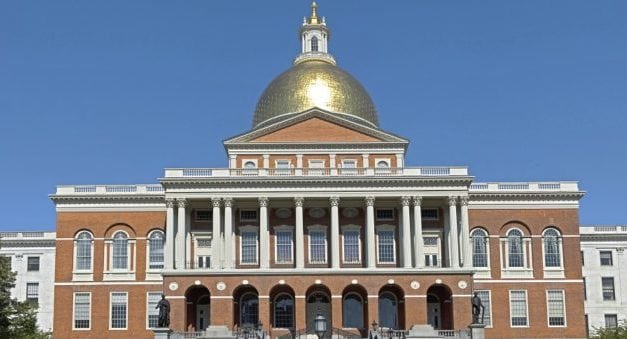 A Bill Could Allow Sunday Bowhunting in Massachusetts
