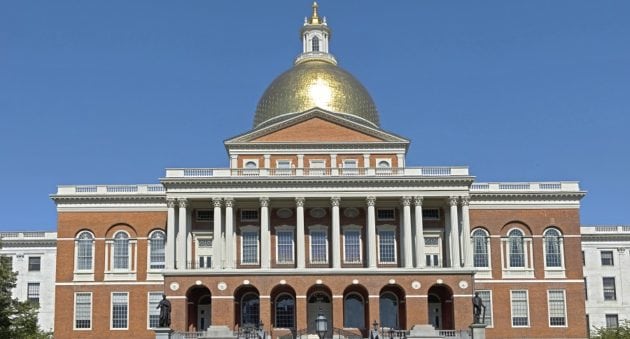 A Bill Could Allow Sunday Bowhunting in Massachusetts