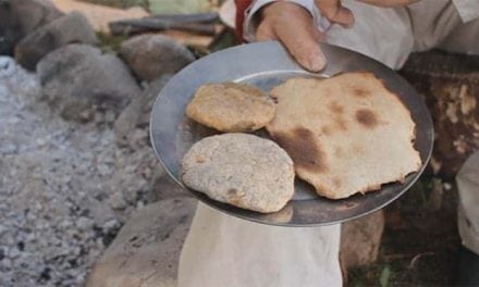 How to Make Civil War Fire Cakes | Survival Food Tutorial