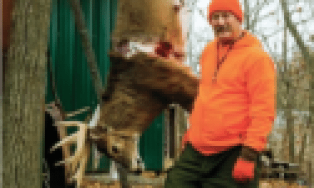 Giant Buck Earns the Title of King of the Season