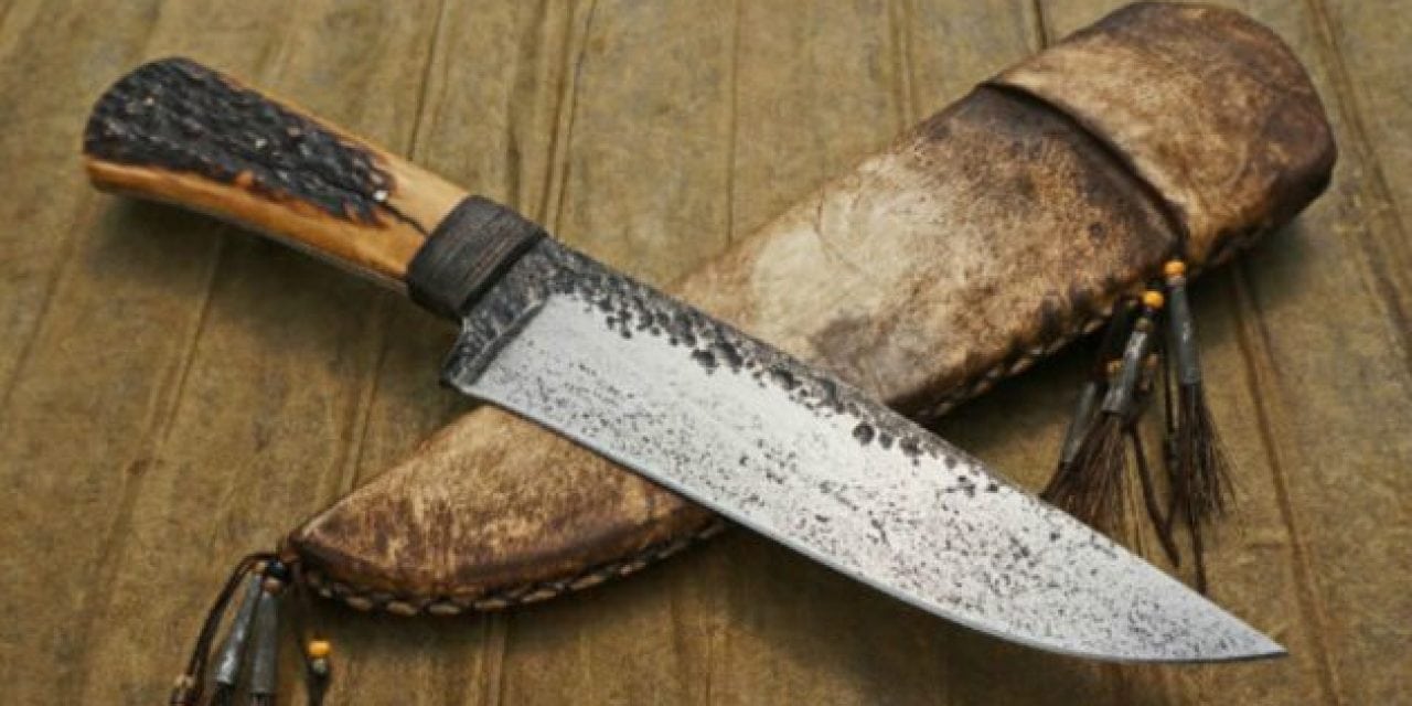 Photos of Stunning Hunting Knives That You’ll Stare at for Hours