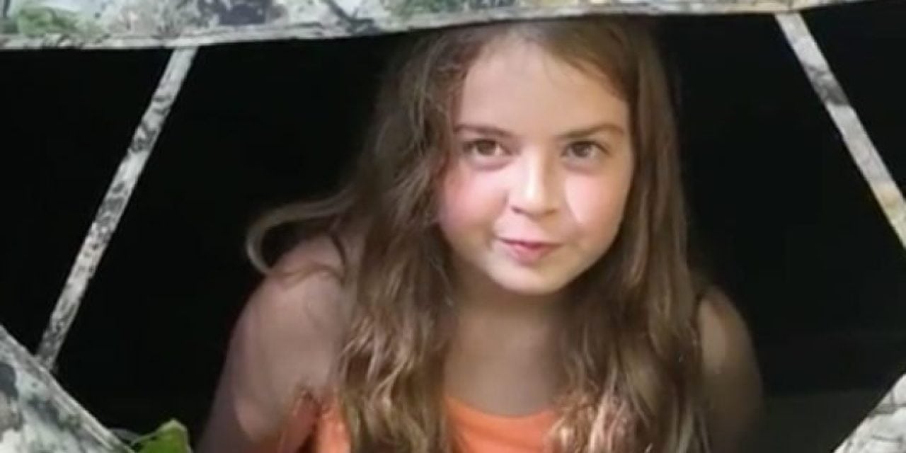 Video: Little Girl Picks The Perfect Spot For Her Deer Blind