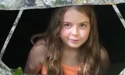 Video: Little Girl Picks The Perfect Spot For Her Deer Blind