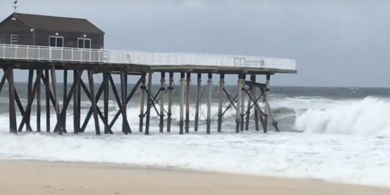 Apparently Hurricanes Have a Problem with This Fishing Pier