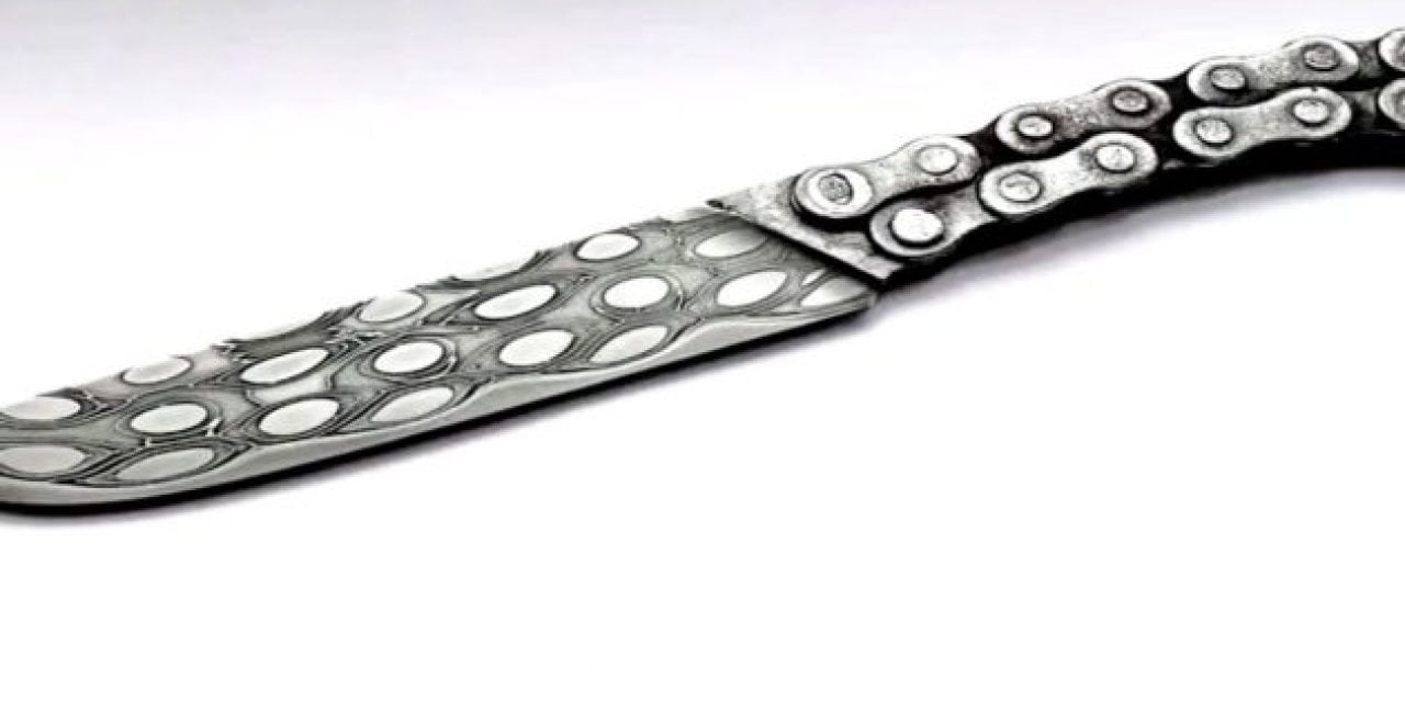 Artist Forges Damascus Knife from a Motorcycle Chain