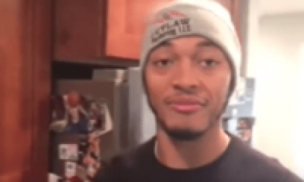 Packers QB Brett Hundley Prepares Venison from 1st Deer