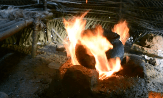 Primitive Technology: Making a Fired Clay Pot to Boil Water