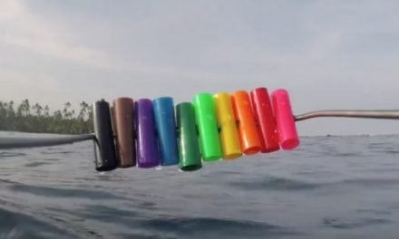 Test Shows How Lure Color Is Effected at Different Depths
