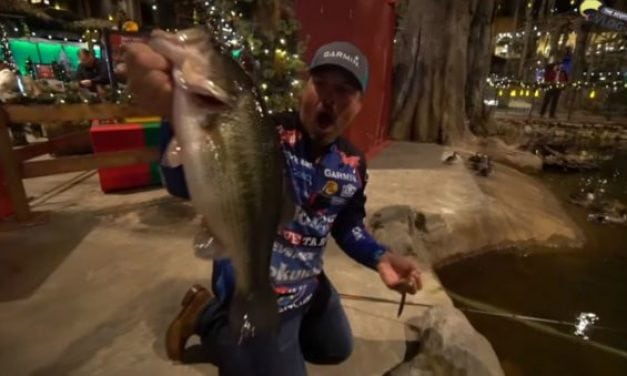 Watch: Scott Martin and Bill Dance Go Fishing…Inside the Bass Pro Shops Pyramid!