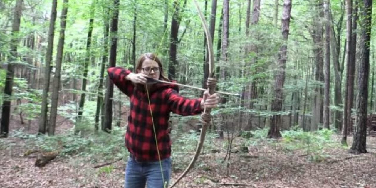 Video: How to Make a Survival Bow with Survival Lilly