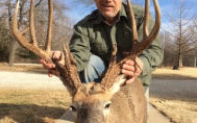 John Deere Scrape-Maker Bags Monster Missouri Buck