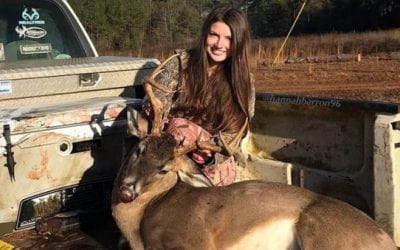 Video: Hannah Barron and Her Dad Team Up for a Late-Season Buck