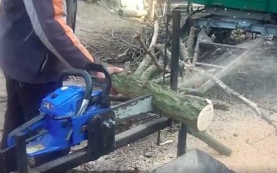 Here’s a Hands-Free Chainsaw Bench That Makes Things Easy