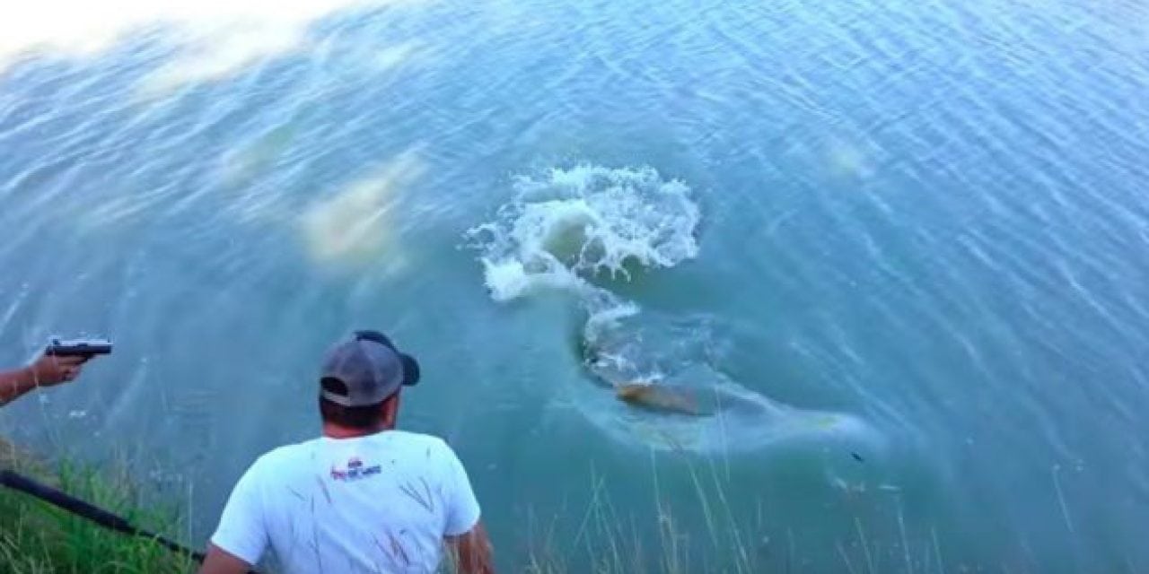 Well, This is One Way to Land a Big Alligator Gar in Texas