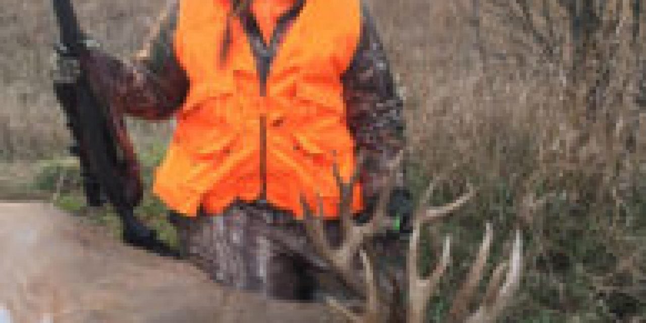 Window of Opportunity Opened for Huge 16-Point Buck