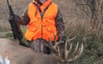 Window of Opportunity Opened for Huge 16-Point Buck
