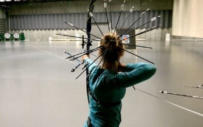Video: This Girl Keeps Arrows in Her Hair