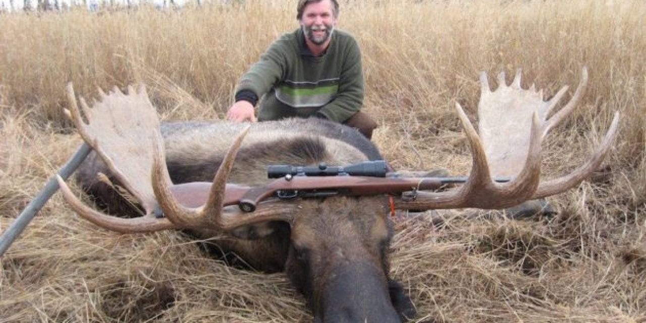 The 5 Best Moose Hunting Opportunities an American Could Hope For