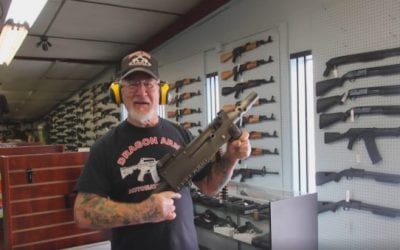 VIDEO: Dragonman Spraying Ammo With a WWII Browning Machine Gun Will Make Your Day