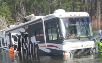 Dog Backs Professional Fisherman’s 38-Foot RV Into Lake