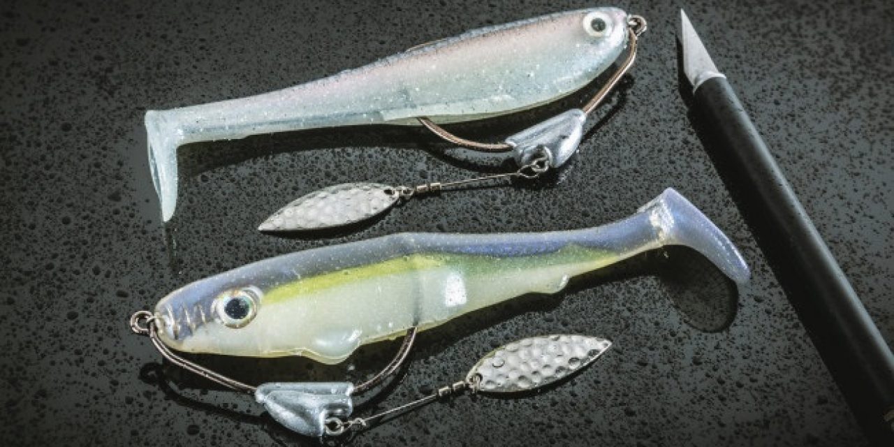 FLW Fishing – How Buddy Rigs a Hollow Swimbait