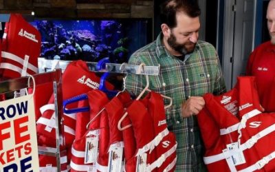 How to Start A Local Life Jacket Loaner Site