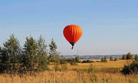 It’s Legal to Hunt Feral Hogs from a Hot Air Balloon in Texas, But Has Anyone Done It?