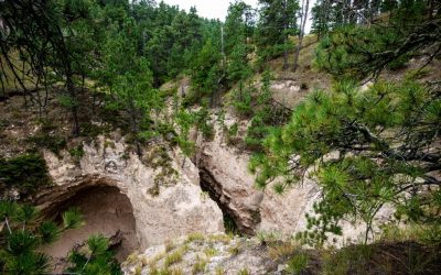 The Divine Devil’s Den