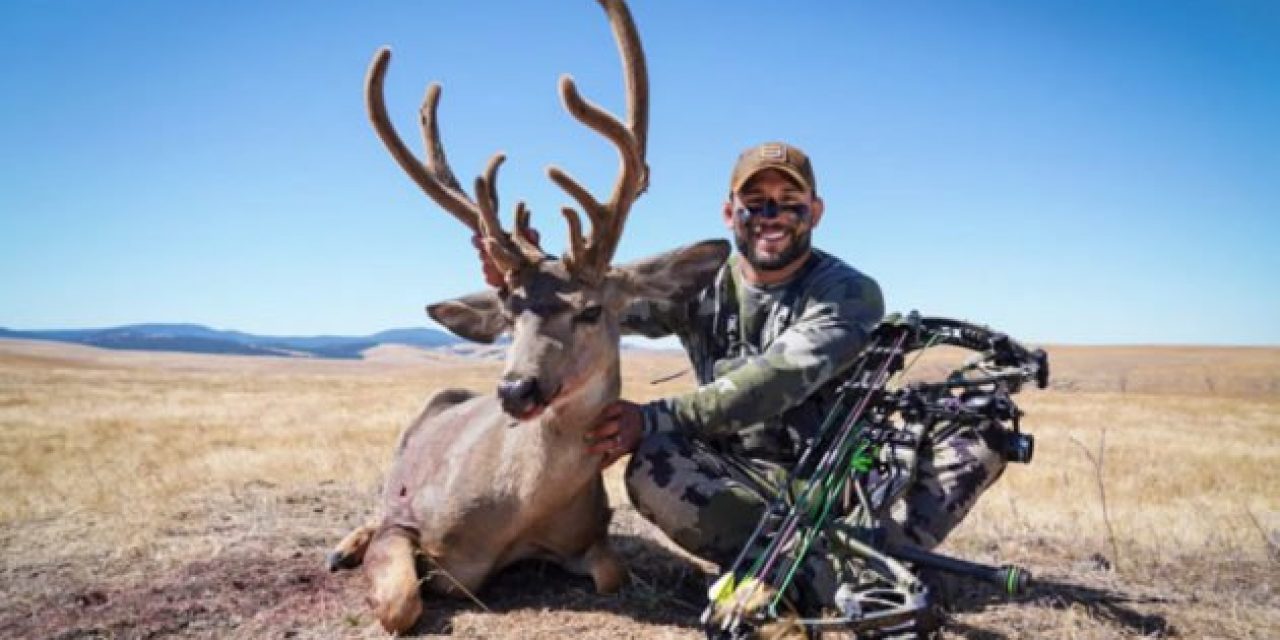 Former UFC Fighter Chad Mendes Nails a Big Oregon Mule Deer