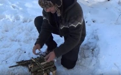 How to Make an Upside-Down Fire for Short Winter Breaks or for Survival