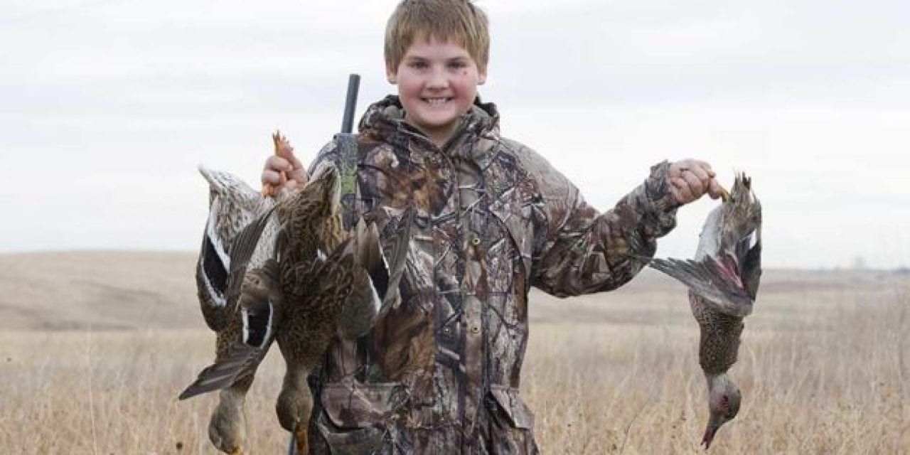 South Dakota Has a Good Idea for Bringing in New Duck Hunters