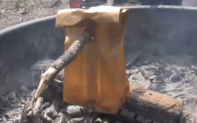 This is How You Cook Bacon and Eggs in a Paper Bag