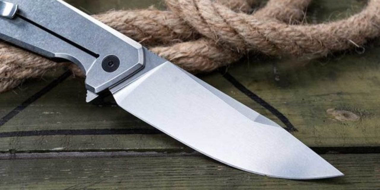 5 Practical Pocket Knife Uses for When You’re in a Pinch