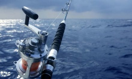 Hawaiian Anglers Donate 220-Pound Tuna to Frontline Workers