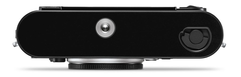 Image of the bottom of the Leica M10-R