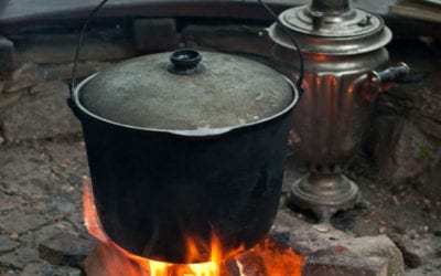 10 Dutch Oven Recipes for Camping