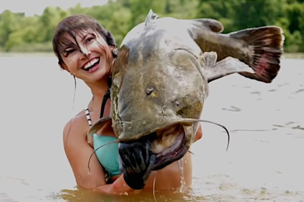 Hannah Barron Noodles Up 40-Pound Flathead and 60-Pound Blue Catfish in the Same Day