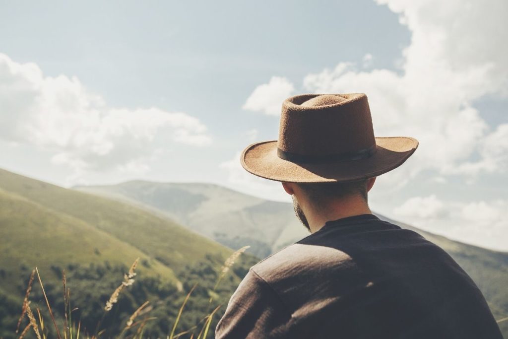 6 Best Cooling Hats of 2021 WaterActivated & MoistureWicking Hats