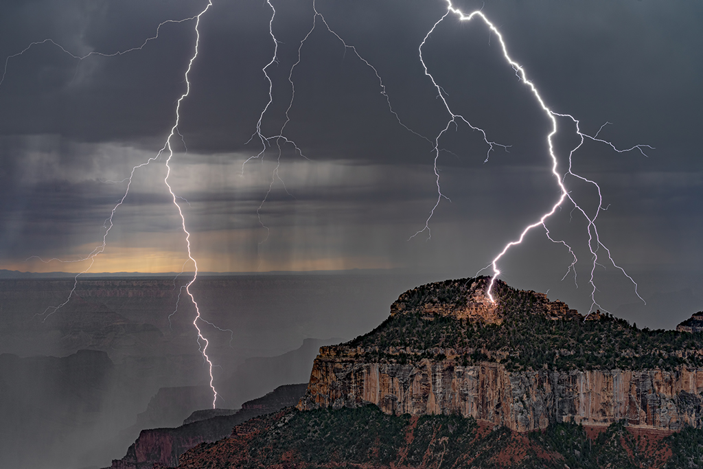 Photograph of lightning at Grand Canyon.