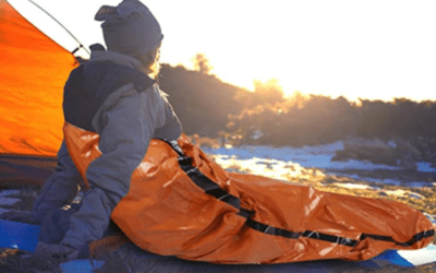 3 Best Emergency Sleeping Bags of 2021 for Survival Under $60