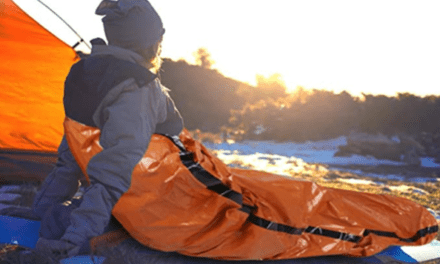 3 Best Emergency Sleeping Bags of 2021 for Survival Under $60