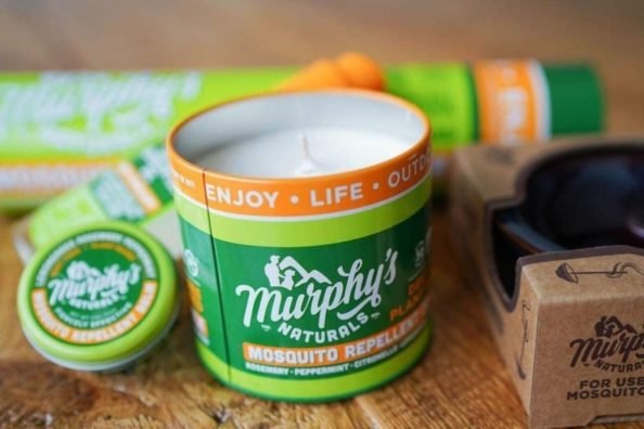 6 Best Mosquito Repellent Candles of 2021 + Oils Mosquitoes Hate