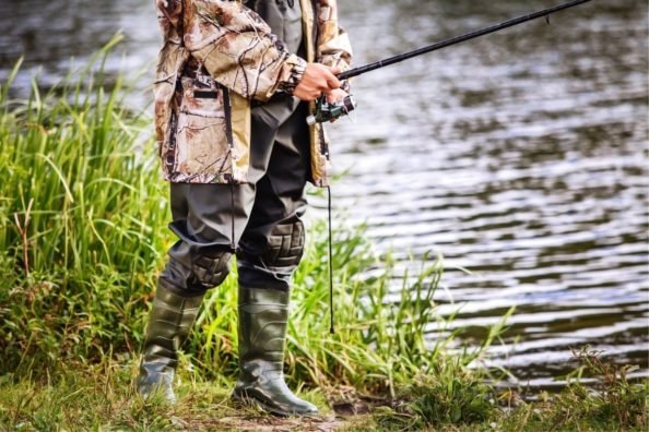 The 8 Best Men’s Fishing Pants of 2021 From Amazon & Walmart