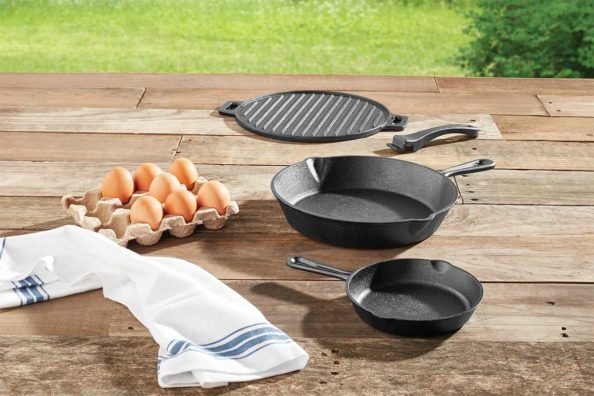 This Awesome Pre-Seasoned Cast Iron Skillet Set is Only $20
