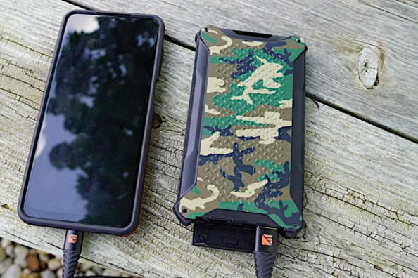 Gear Review: Dark Energy Poseidon Pro Portable Charger