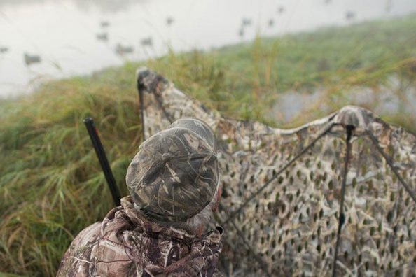 duck decoy spread