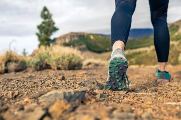 7 Most Comfy Hiking Leggings of 2021 for Women: Year-Round & Winter Hiking