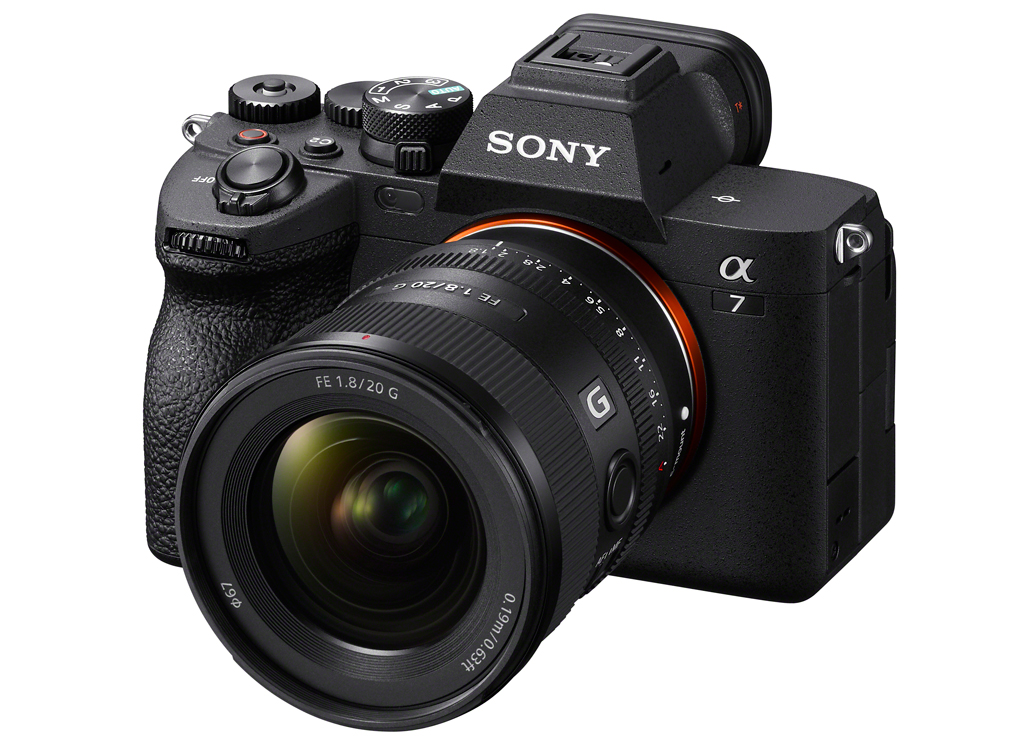 Image of the front of the Sony a7 IV