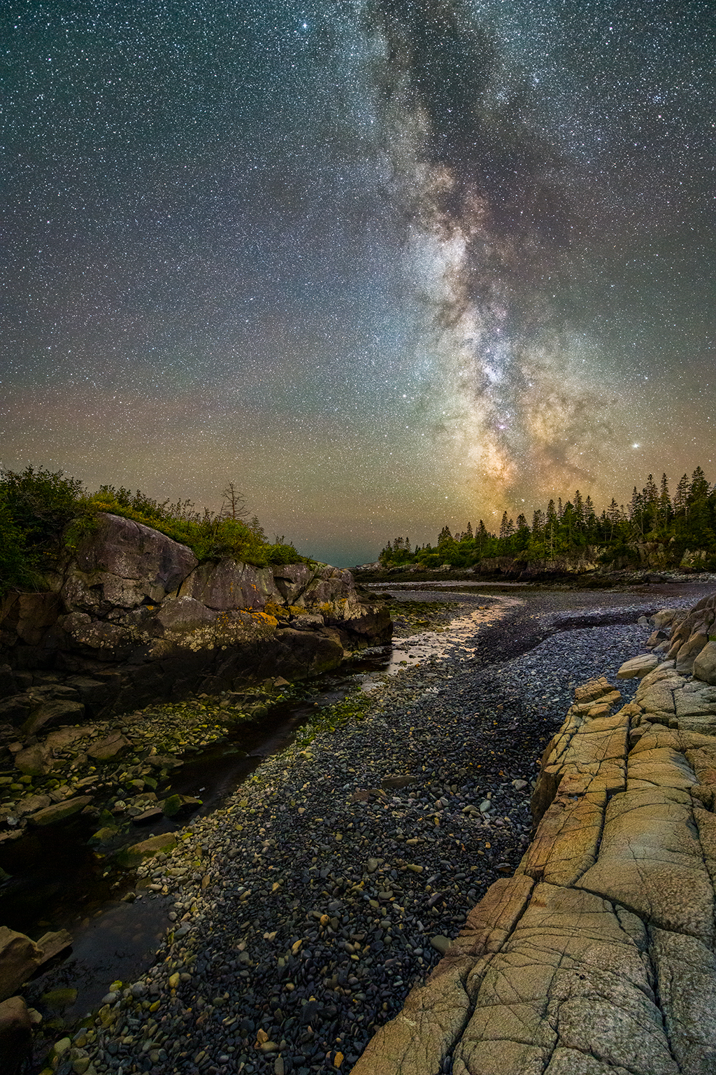 Example of a successful night sky landscape composite.